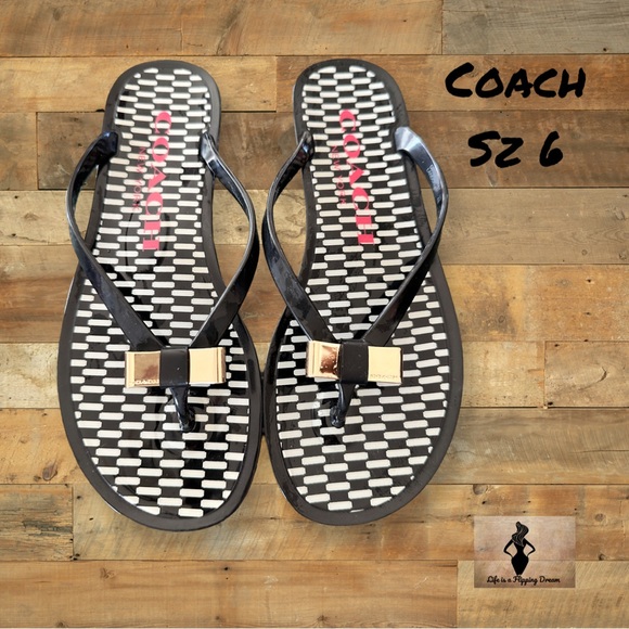 Coach Shoes - Coach Sz 6 Womens Flip Flops